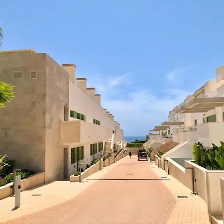 En En 1° Linea De Playa Apartment *